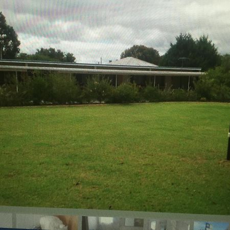 Granite Belt Motel Stanthorpe Exterior foto