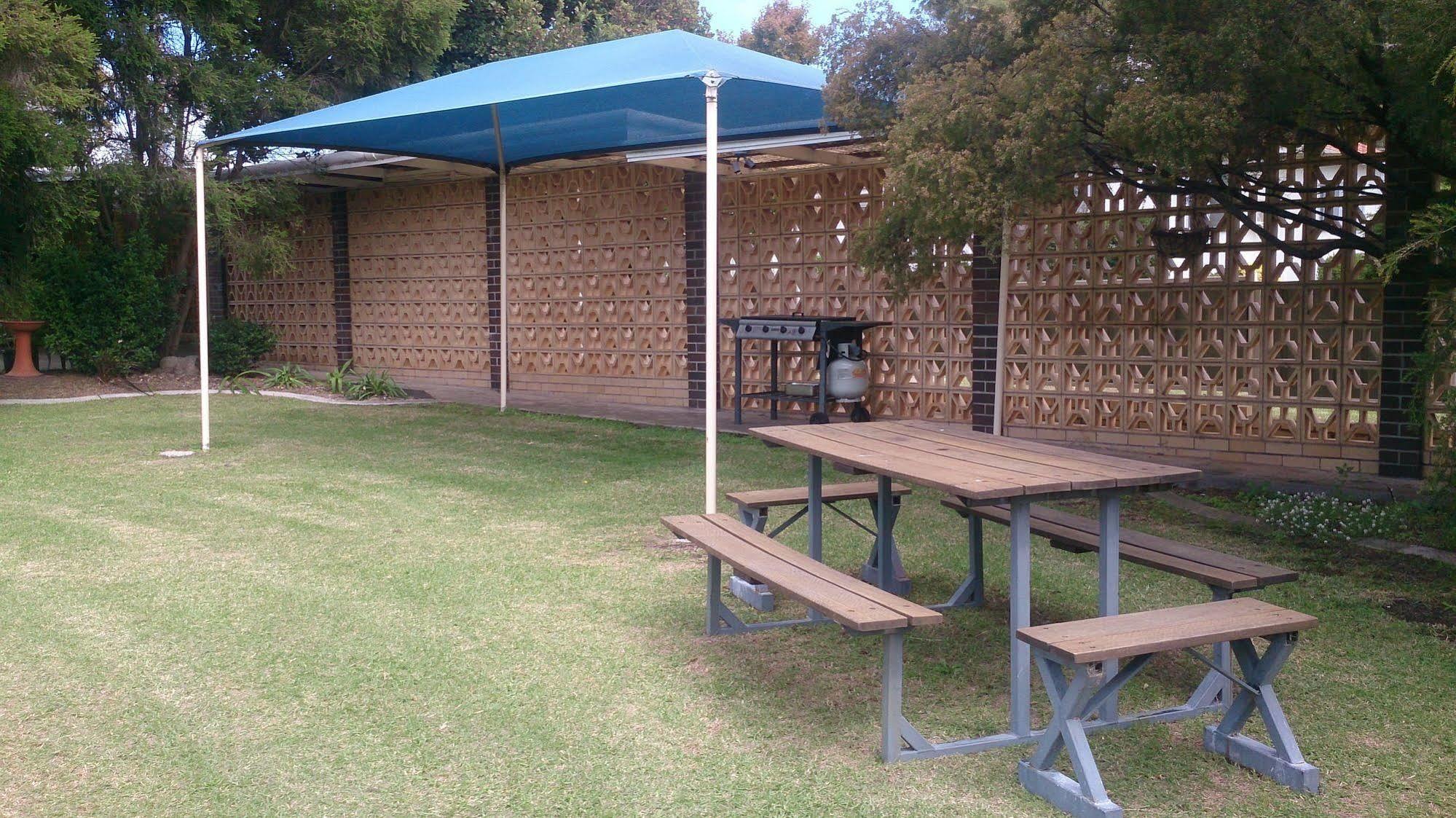 Granite Belt Motel Stanthorpe Exterior foto
